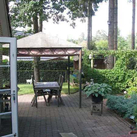 Holiday home Klomp Sy Lunteren